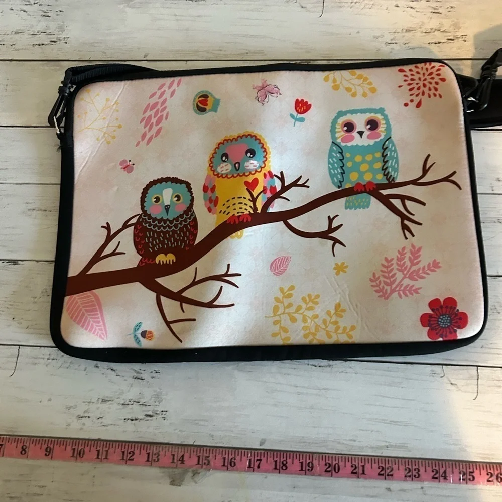 Meffort Inc Novelty Owl Neoprene Laptop Computer Sleeve Case Bag w Hidden Handle